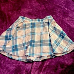 Aeropostle pink plaid skirt
